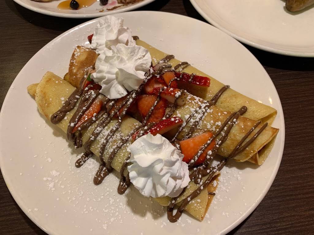 The Broken Yolk Cafe | restaurant | 2810 E Chapman Ave, Orange, CA 92869, USA | 7142899655 OR +1 714-289-9655