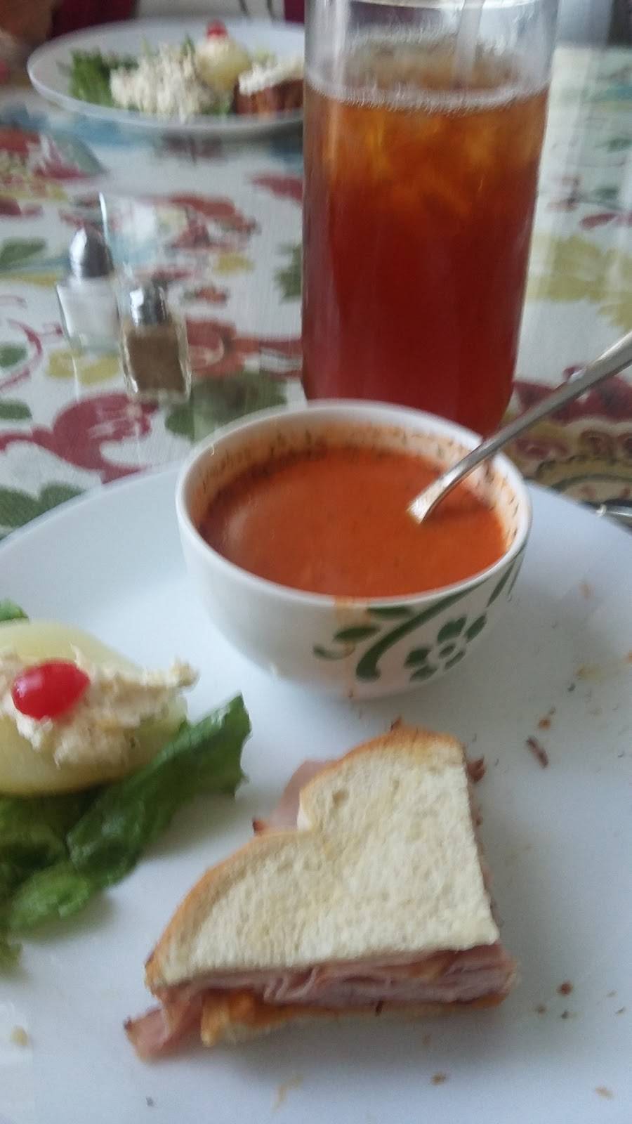 Lulus Tea Room | cafe | 3703 W Beaver Creek Dr, Powell, TN 37849, USA | 8659475858 OR +1 865-947-5858