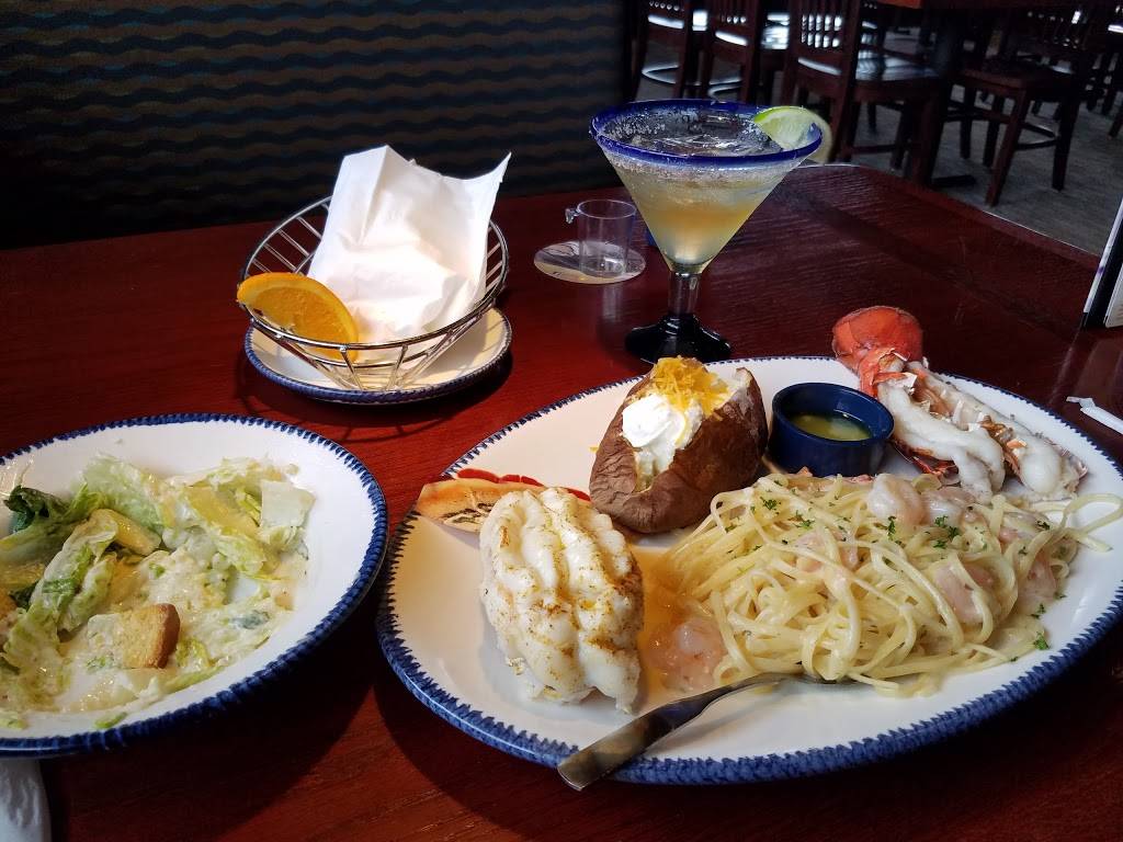 Red Lobster | restaurant | 1381 SW Loop 410, San Antonio, TX 78227, USA | 2106754550 OR +1 210-675-4550