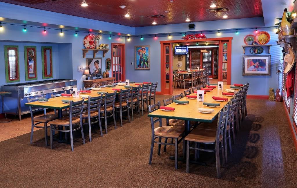 Lupe Tortilla | restaurant | 2050 Interstate 10 Access Rd, Beaumont, TX 77707, USA | 4093478908 OR +1 409-347-8908