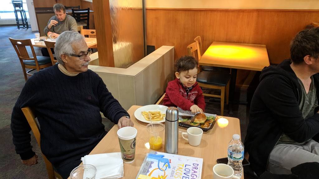 Sababa ​Middle Eastern Fusion Restaurant and Bar | restaurant | 391 E State St, Milwaukee, WI 53202, USA | 4142249507 OR +1 414-224-9507