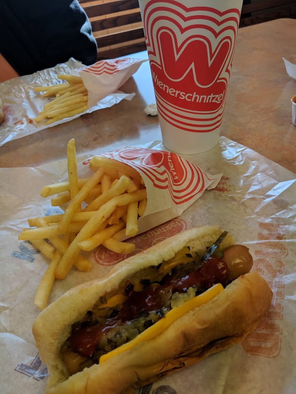 Wienerschnitzel | restaurant | 2102 W Springfield Ave, Champaign, IL 61821, USA | 2173785100 OR +1 217-378-5100