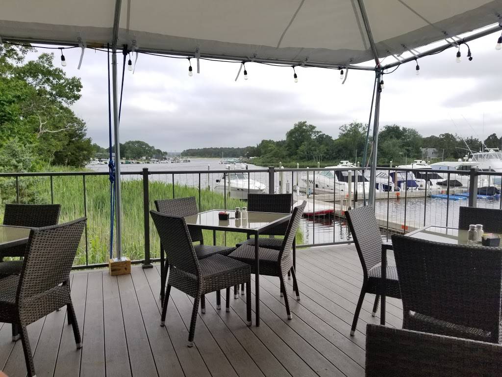 On The Docks | Waterfront Bar & Grill | restaurant | 177 Meeting House Creek Rd, Riverhead, NY 11901, USA | 6318861160 OR +1 631-886-1160