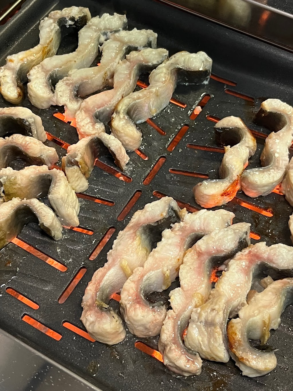 사바나 죠지아 신라 K-BBQ | restaurant | 11 Gateway Blvd S, Savannah, GA 31419, USA | 9126777669 OR +1 912-677-7669