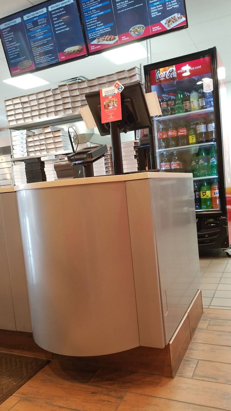 Dominos Pizza | meal delivery | N85 W15768 Appleton Ave, Menomonee Falls, WI 53051, USA | 2622501212 OR +1 262-250-1212