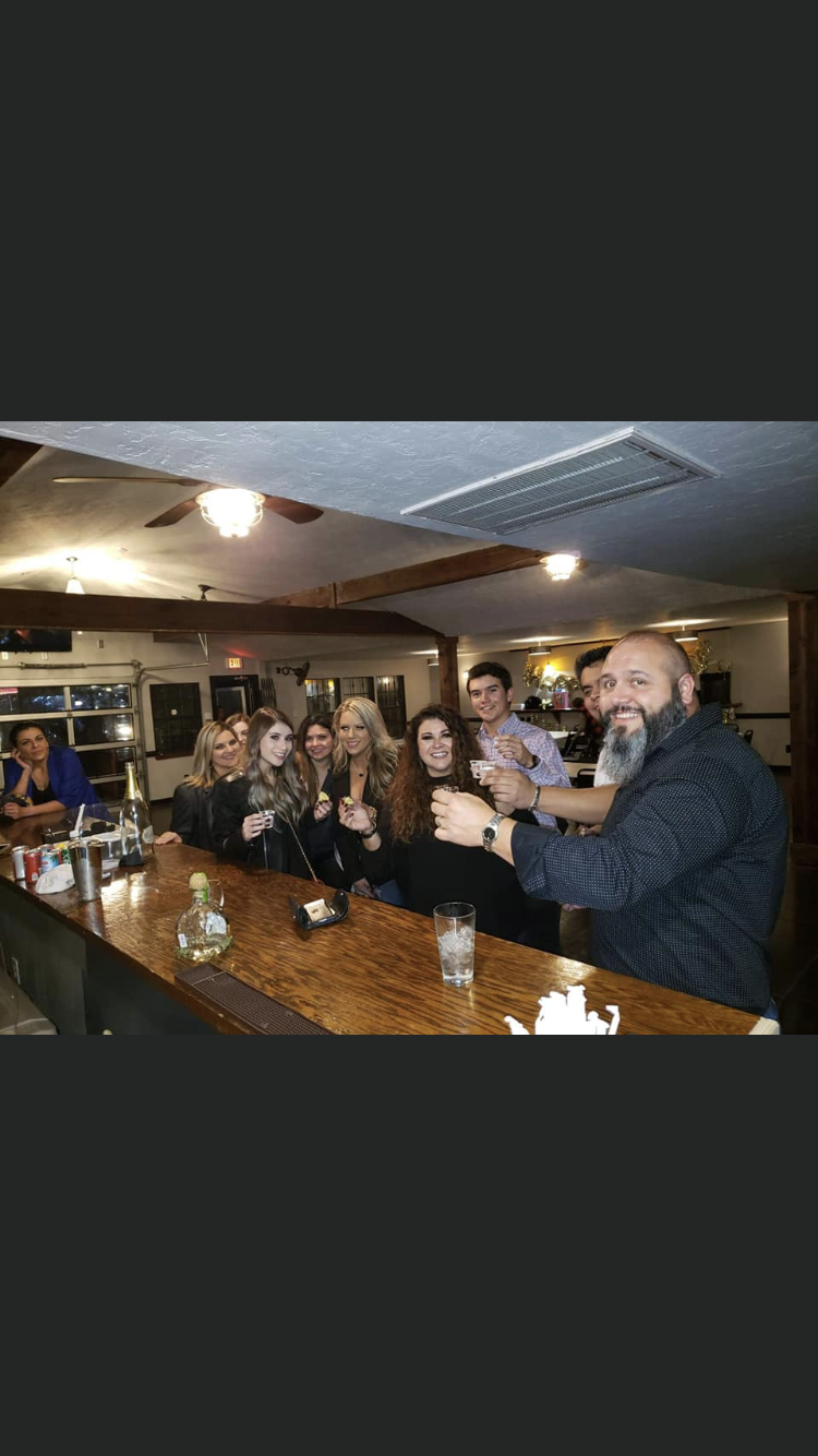 Elm & Magnolia | restaurant | 206 Magnolia St, Spring, TX 77373, USA | 3463823014 OR +1 346-382-3014