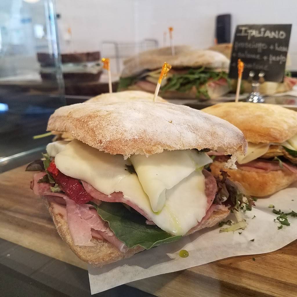 Mina Ristorante | restaurant | 3641 W Alabama St, Houston, TX 77027, USA | 8329402126 OR +1 832-940-2126