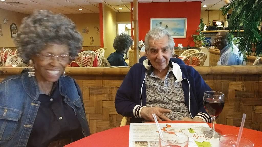 Calypso Bar & Grill | restaurant | 6300 Parc Corniche Dr, Orlando, FL 32821, USA | 4072397100 OR +1 407-239-7100