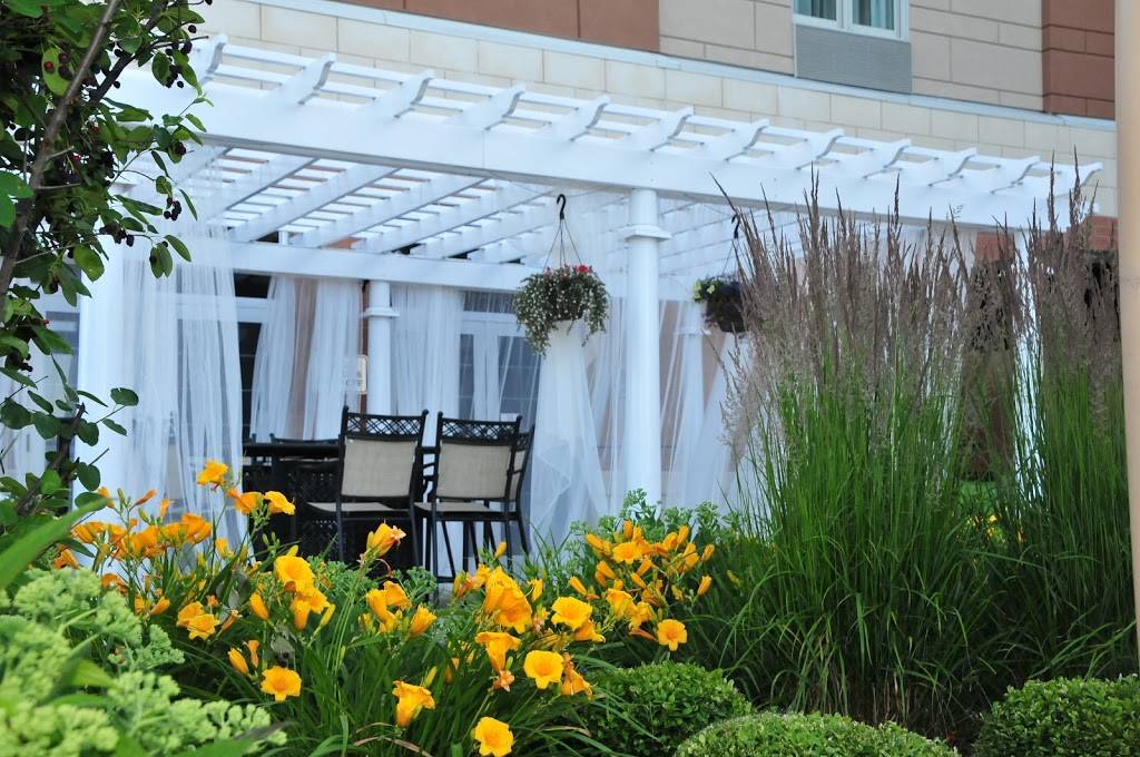 The Inn on Sheridan | cafe | 2723 Sheridan Rd, Zion, IL 60099, USA | 8478724000 OR +1 847-872-4000