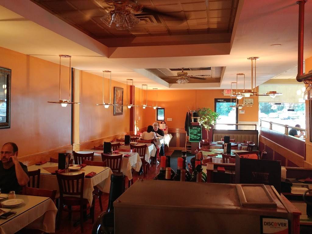 Marina | restaurant | 76 NY-17M, Harriman, NY 10926, USA | 8457824143 OR +1 845-782-4143