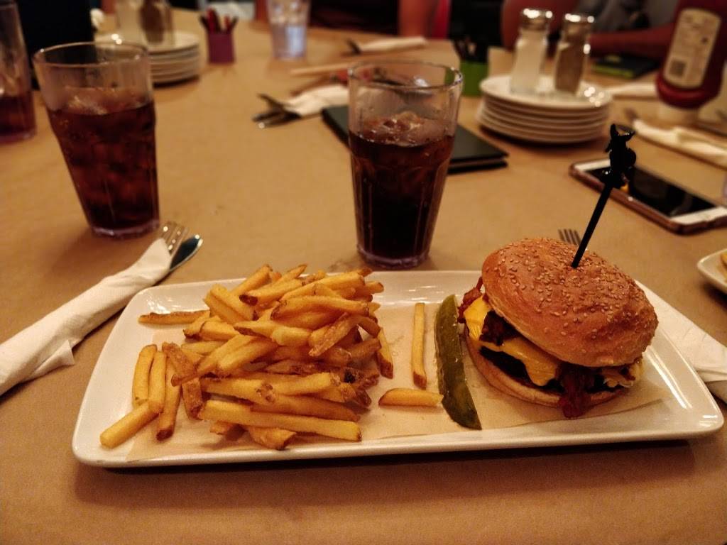 Jack Astors Bar & Grill | restaurant | 125 Roland Michener Dr, Kanata, ON K2T 1G7, Canada | 6132711041 OR +1 613-271-1041