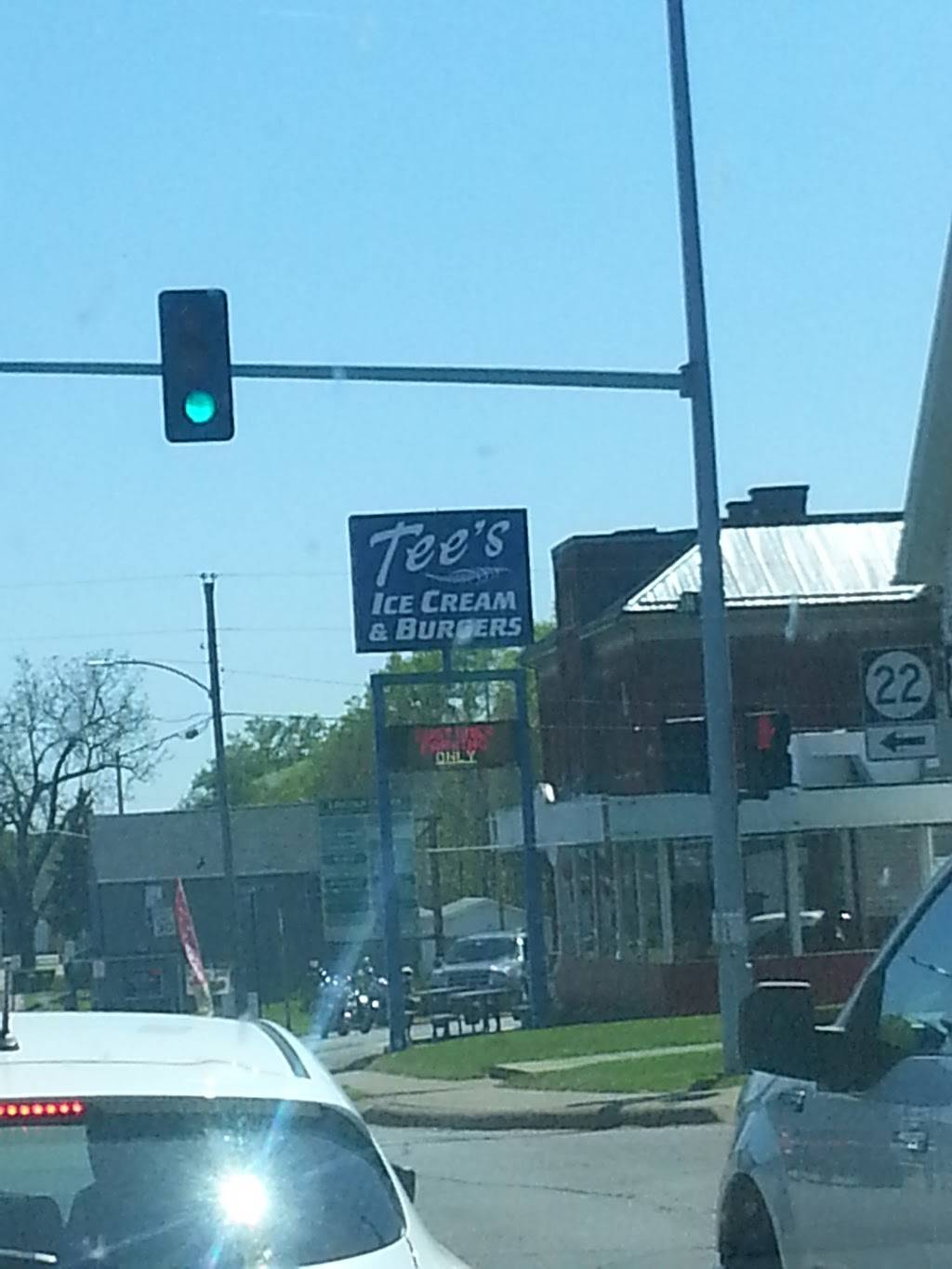 Tees Ice Cream | restaurant | 838 Park Ave, Muscatine, IA 52761, USA | 5632629122 OR +1 563-262-9122