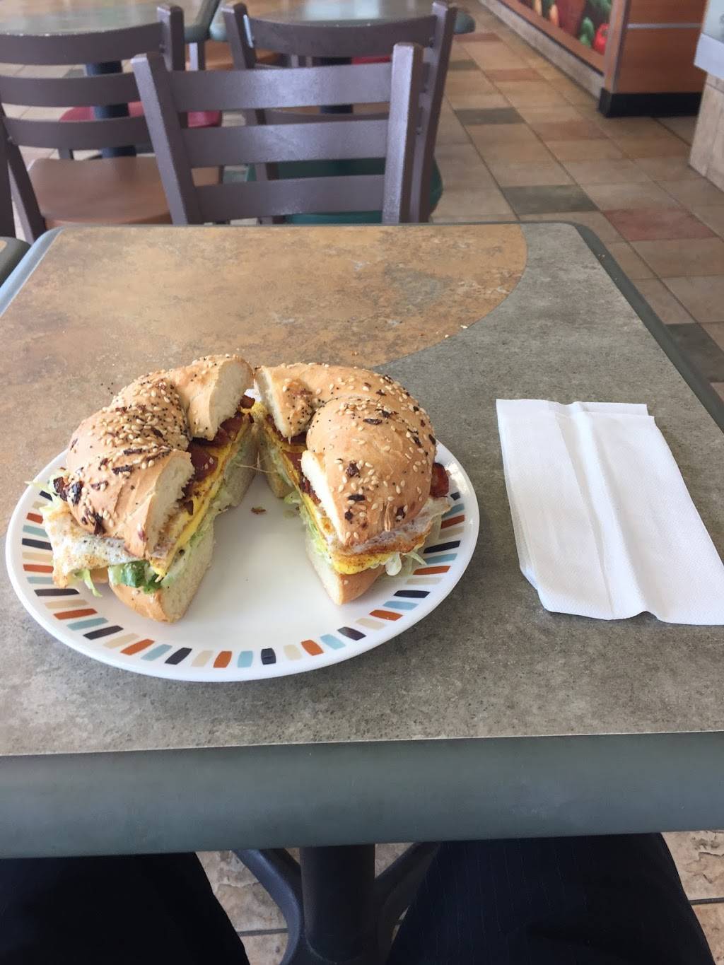 Honeybee Donut Markham | restaurant | 8525 McCowan Rd, Unionville, ON L3P 5E5, Canada | 9052940955 OR +1 905-294-0955