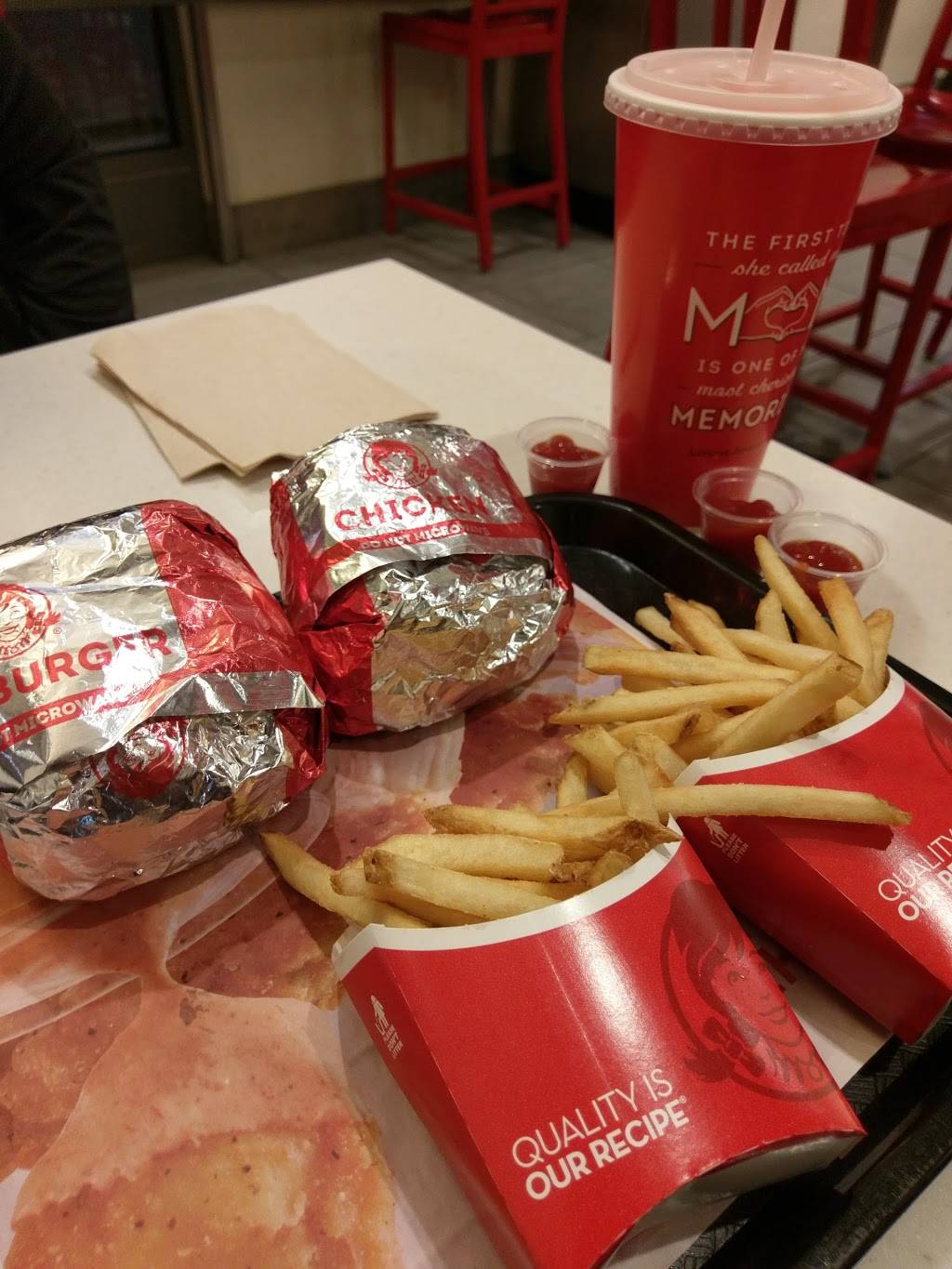 Wendys | restaurant | 6716 Bridge St, Fort Worth, TX 76112, USA | 8177274778 OR +1 817-727-4778