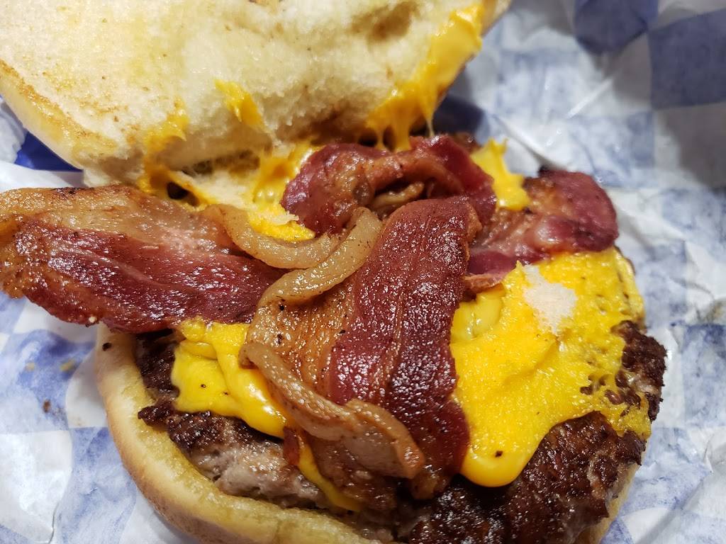 Relic Burger | restaurant | 894 TX-31, Chandler, TX 75758, USA | 9035152032 OR +1 903-515-2032