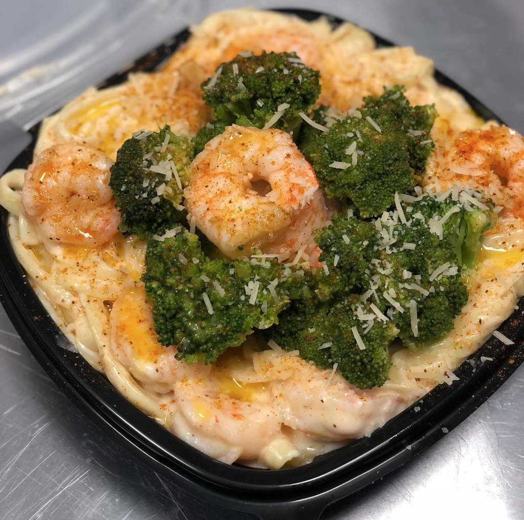 DeeOs Seafood Midtown | restaurant | 711 E Pkwy S, Memphis, TN 38104, USA | 9019070245 OR +1 901-907-0245