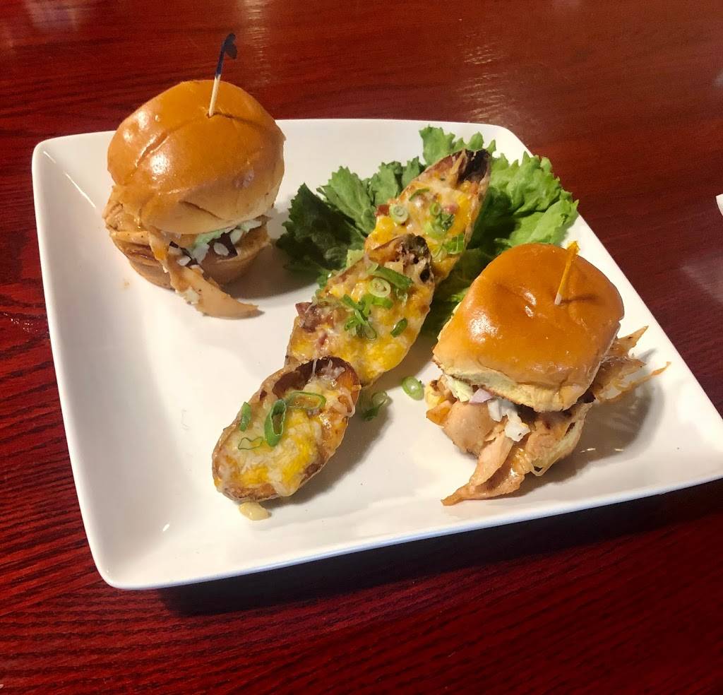 Rendezvous | restaurant | 206 Village Square, Loudon, TN 37774, USA | 8656576300 OR +1 865-657-6300