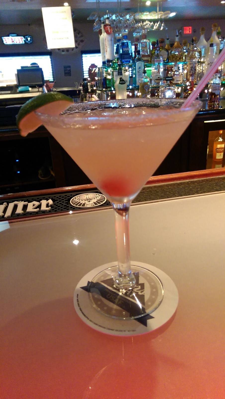 M&L Airport Inn Bar & Grill | restaurant | 2303 E Valencia Rd, Tucson, AZ 85706, United States | 8889592269 OR +1 888-959-2269