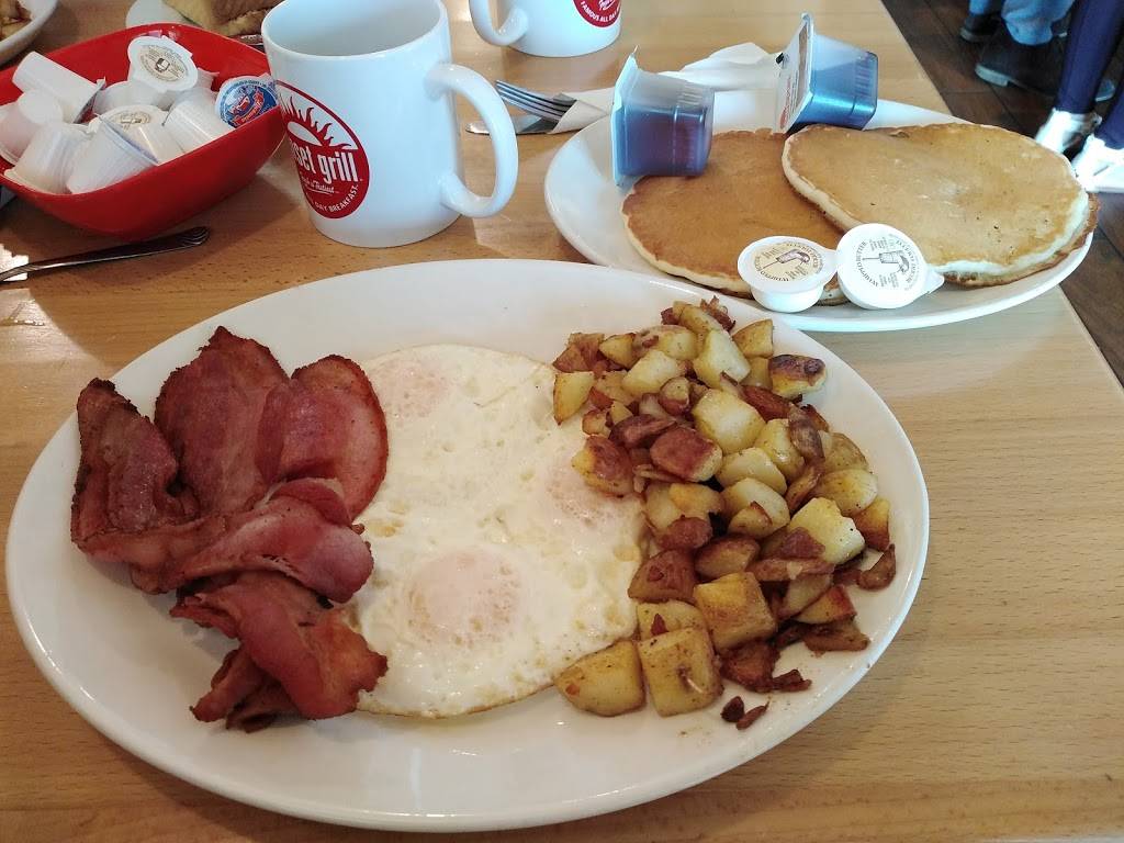 Sunset Grill | restaurant | 75 Centennial Pkwy N, Hamilton, ON L8E 2P2, Canada | 9055738688 OR +1 905-573-8688