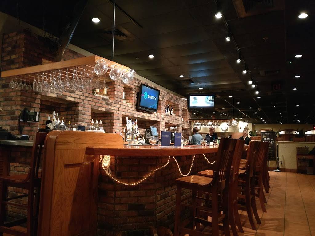 Carrabbas Italian Grill | meal takeaway | 10586 Metcalf Ave, Overland Park, KS 66212, USA | 9133857811 OR +1 913-385-7811