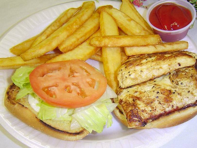 wings and grills | restaurant | 519 S Reynolds Rd, Toledo, OH 43615, USA | 4192140795 OR +1 419-214-0795