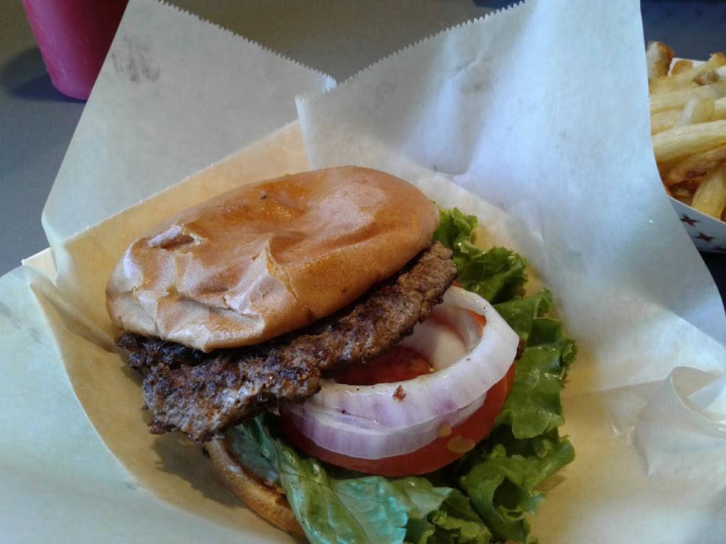 Smittys Garage Burgers & Beer | restaurant | 7104 S Sheridan Rd, Tulsa, OK 74133, USA | 9185848484 OR +1 918-584-8484