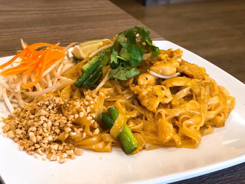 Thai Spoon Cafe | restaurant | 802 West Colton Avenue SuiteB, Redlands, CA 92374, USA | 9098944528 OR +1 909-894-4528