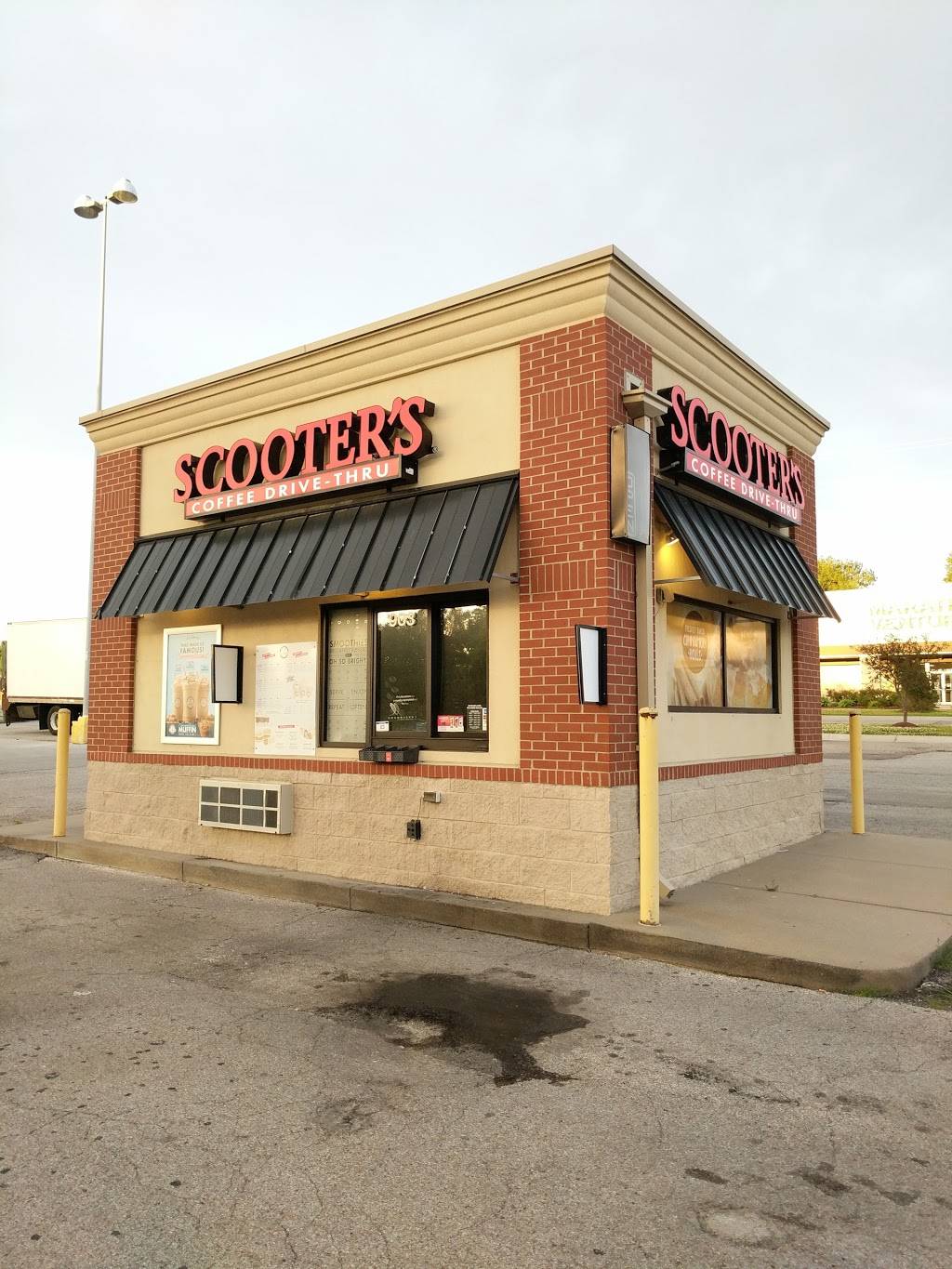 Scooters Coffee | bakery | 903 Fort Crook Rd N, Bellevue, NE 68005, USA | 4027312441 OR +1 402-731-2441