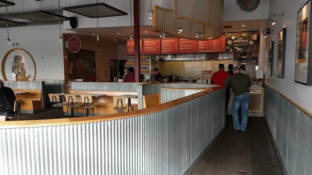 Chipotle Mexican Grill | restaurant | 300 Constitution Dr Ste 103, Virginia Beach, VA 23462, USA | 7576719460 OR +1 757-671-9460