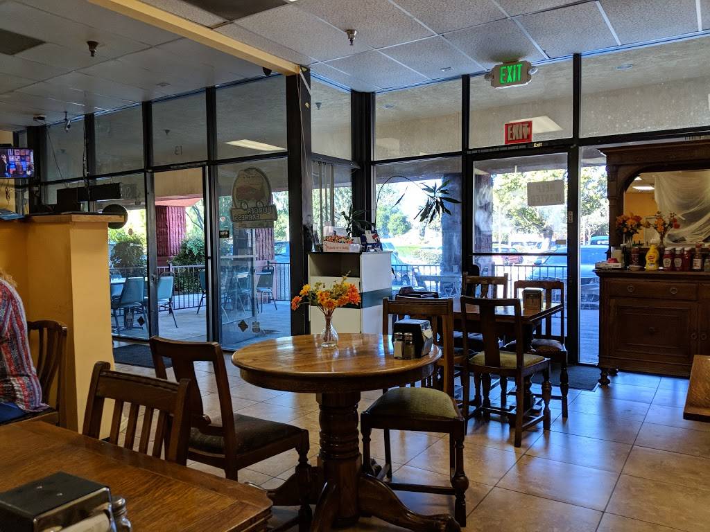 Burger Express Fresh Mexican Grill | restaurant | 3200 E Los Angeles Ave, Simi Valley, CA 93065, USA | 8055797353 OR +1 805-579-7353