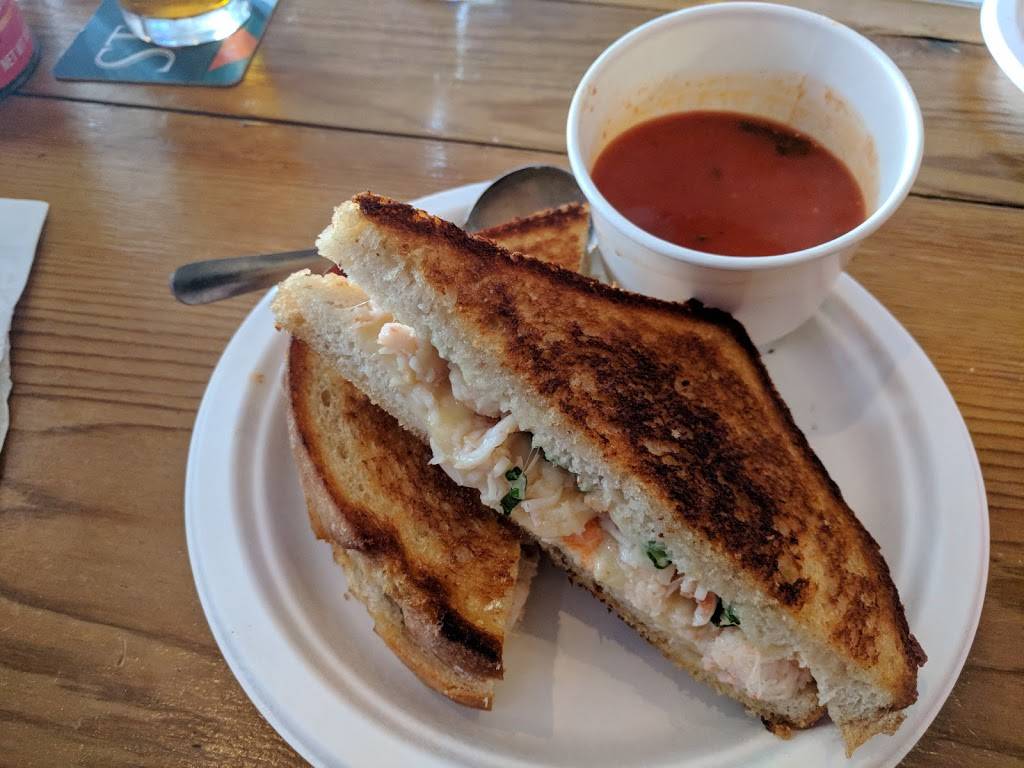 Lobster & Beer | restaurant | 3456 Motor Ave #101, Los Angeles, CA 90034, USA | 4242988106 OR +1 424-298-8106