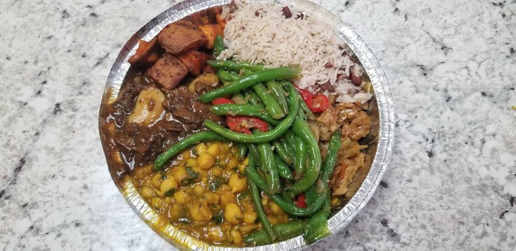 Ninth Square Market Too Caribbean Style | restaurant | 89 George St, New Haven, CT 06510, USA | 2037879703 OR +1 203-787-9703