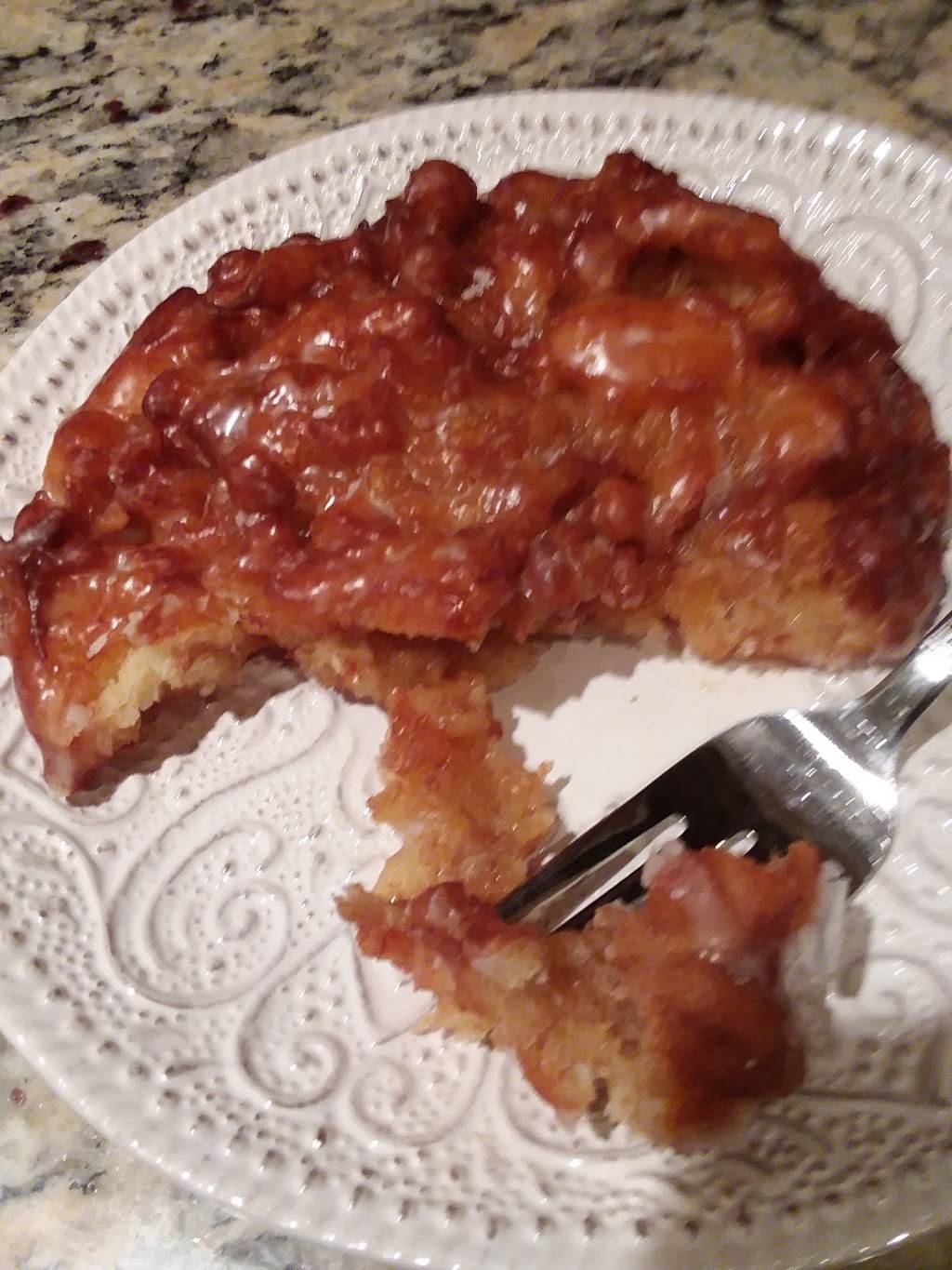 Encore Donuts | restaurant | 1301 W Tyler St, Gilmer, TX 75644, USA | 9036800908 OR +1 903-680-0908