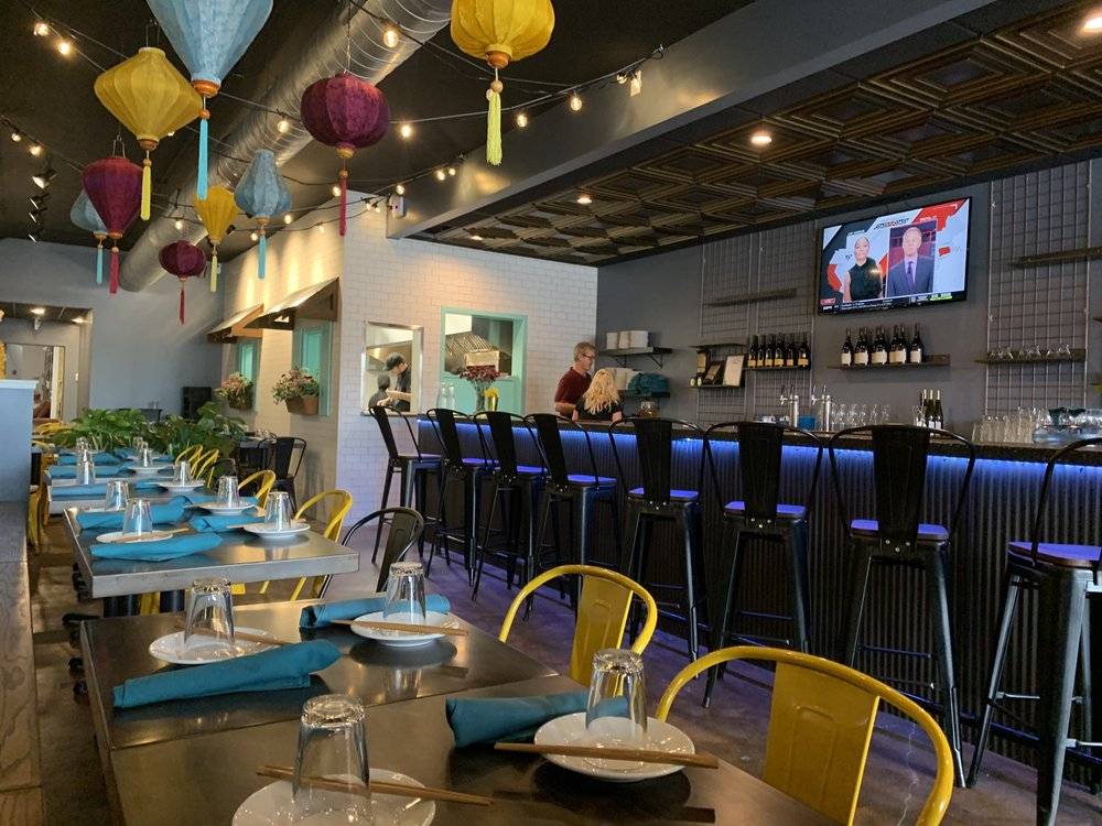 District 6 | night club | 3930 Shelbyville Rd, Louisville, KY 40207, USA | 5028735561 OR +1 502-873-5561