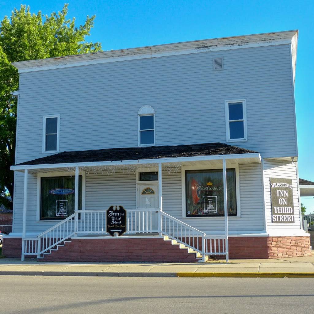 Webster’s Inn on Third Street | restaurant | 304 Manitowoc St, Reedsville, WI 54230, USA | 9204433001 OR +1 920-443-3001
