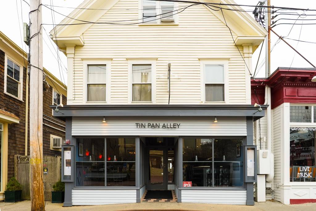 Tin Pan Alley | restaurant | 269 Commercial St, Provincetown, MA 02657, USA | 5084871648 OR +1 508-487-1648