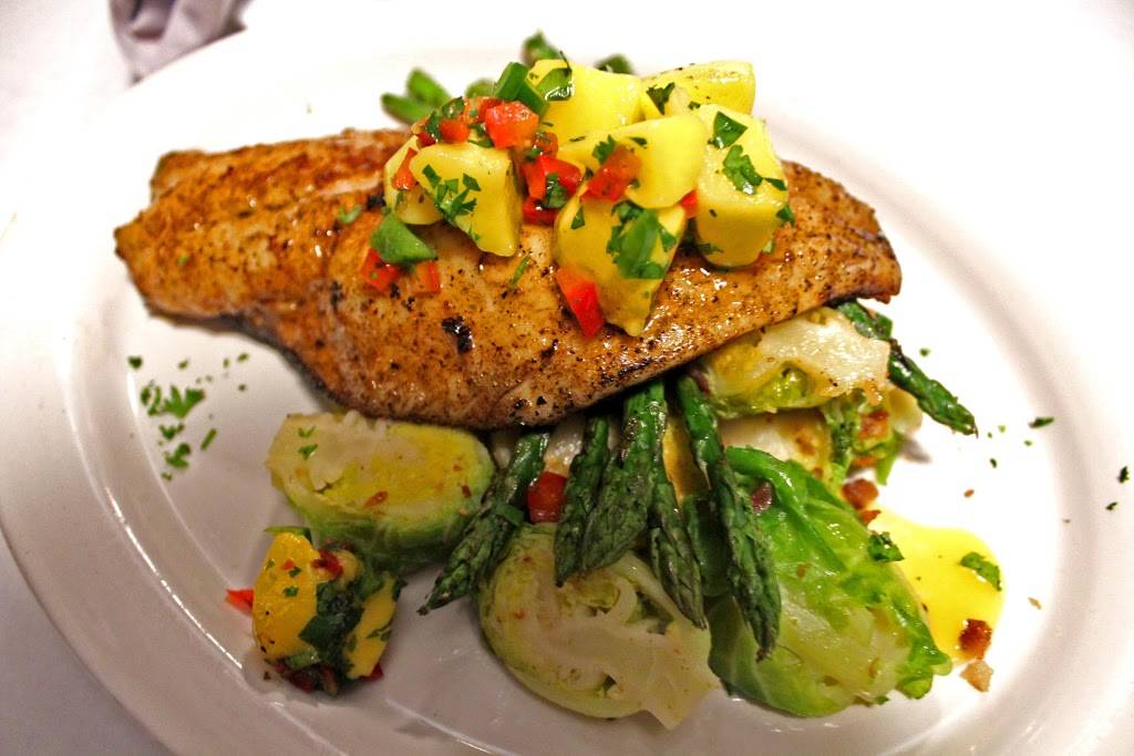 Blue Point Oysters and Sushi Bar | restaurant | 13 E Lincolnway, Valparaiso, IN 46383, USA | 2192867166 OR +1 219-286-7166