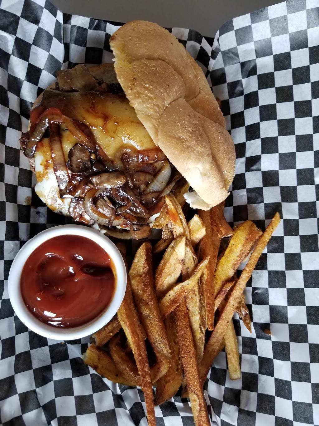 Coquina Key Pizza and Subs | restaurant | 3901 6th St S, St. Petersburg, FL 33705, USA | 7276239833 OR +1 727-623-9833