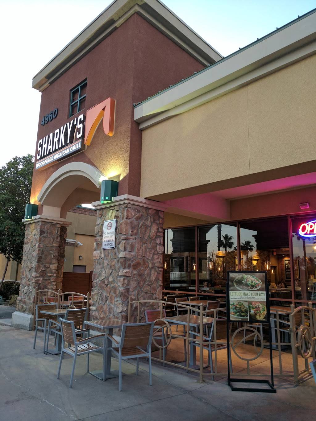 Sharkys Woodfired Mexican Grill | restaurant | 4960 Telephone Rd, Ventura, CA 93003, USA | 8053399600 OR +1 805-339-9600