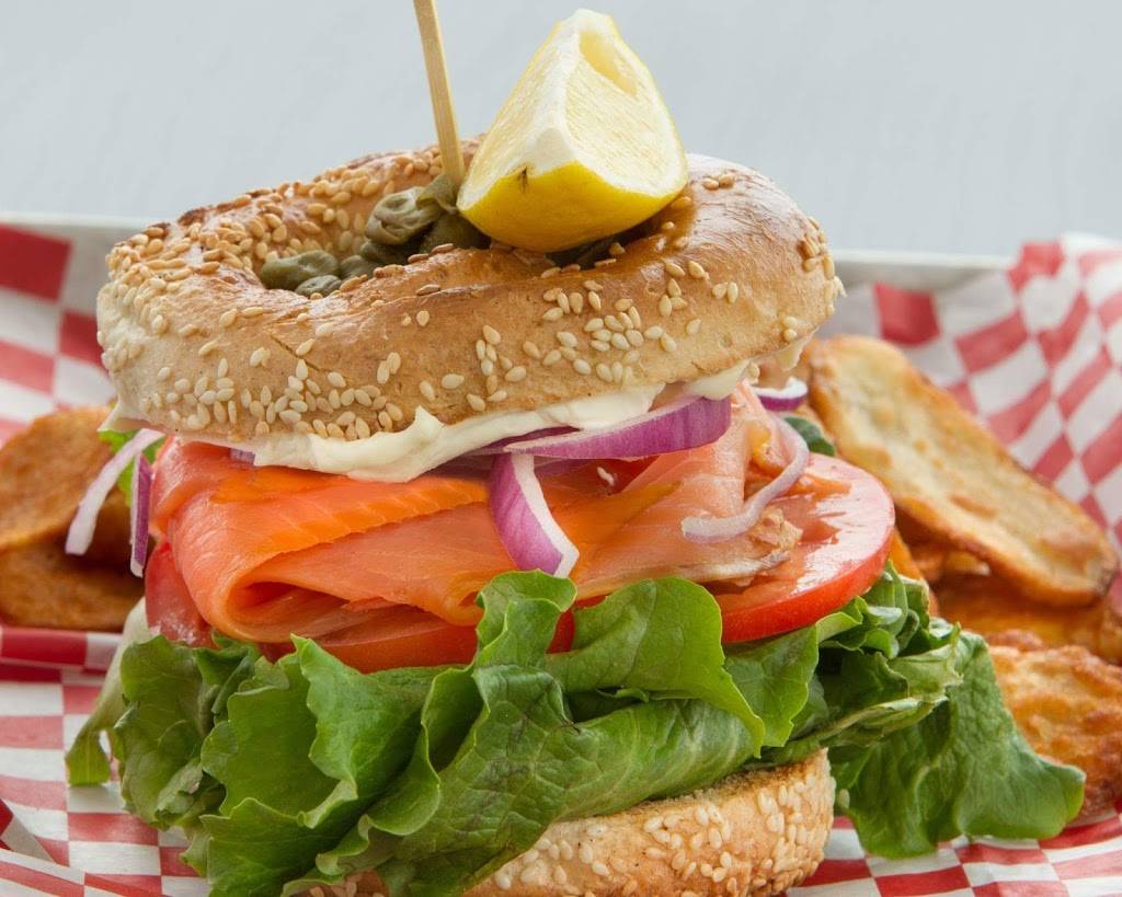 LOeufrier Deux-Montagnes | restaurant | 1405 Chemin dOka, Deux-Montagnes, QC J7R 3W1, Canada | 4504913030 OR +1 450-491-3030