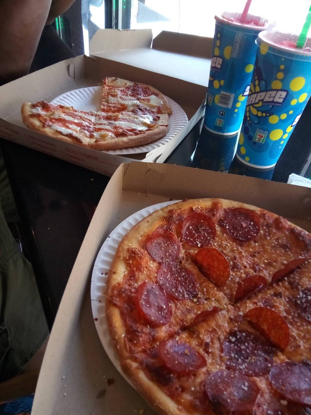 Pazzo Pazzo | meal delivery | 1614 Cecil B. Moore Ave, Philadelphia, PA 19121, USA | 2152367299 OR +1 215-236-7299