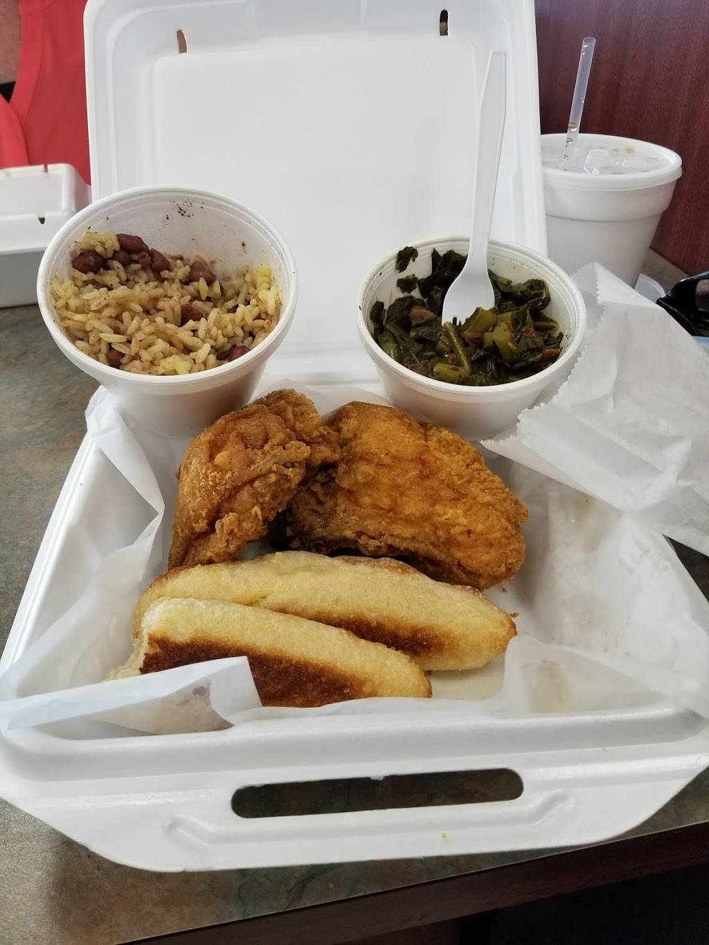 Royal Barbecue Pizza | restaurant | 5844 Mt Elliott St, Detroit, MI 48211, USA | 3139232222 OR +1 313-923-2222