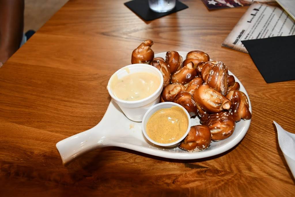 The Galena Brewing Company | restaurant | 227 N Main St, Galena, IL 61036, USA | 8157769917 OR +1 815-776-9917