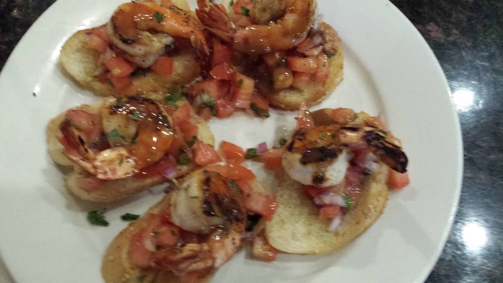 Mamma Larosa Pizza And Restaurant | restaurant | 600 Portion Rd, Ronkonkoma, NY 11779, USA | 6319819090 OR +1 631-981-9090