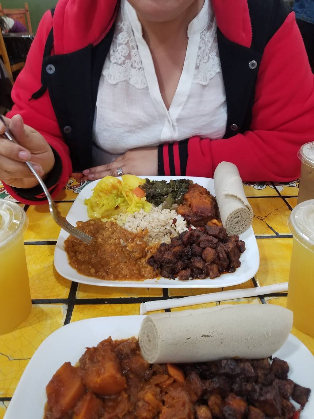 Azla Ethiopian Vegan Cuisine | restaurant | 3655 S Grand Ave, Los Angeles, CA 90007, USA | 2137457455 OR +1 213-745-7455