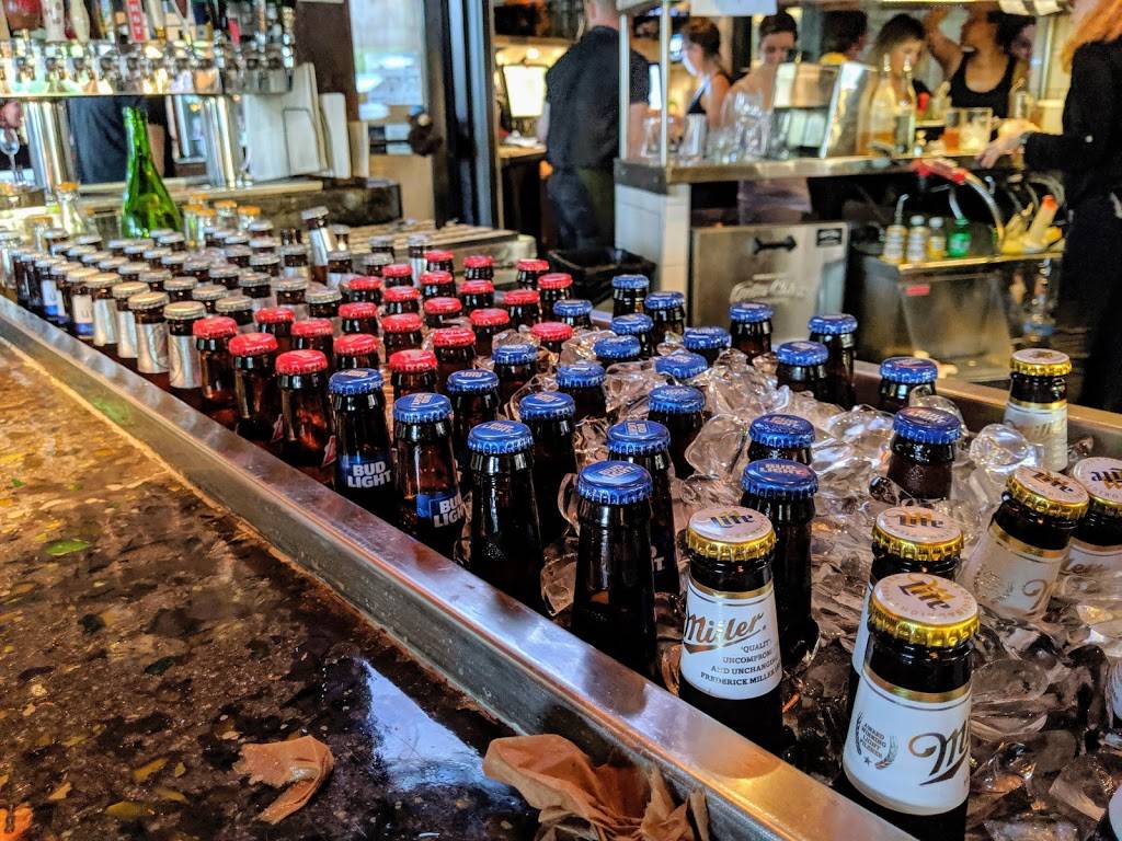 Urban Grub | restaurant | 2506 12th Ave S, Nashville, TN 37203, USA | 6156799342 OR +1 615-679-9342