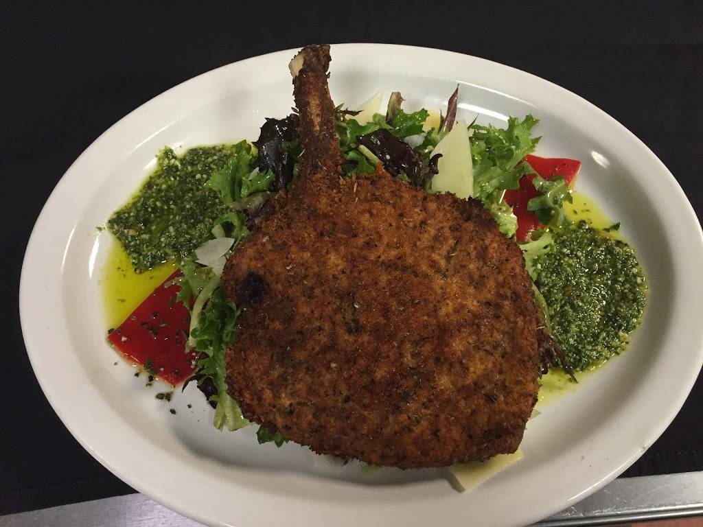 Chops Grille | restaurant | 33 John St, Kingston, NY 12401, USA | 8453391111 OR +1 845-339-1111