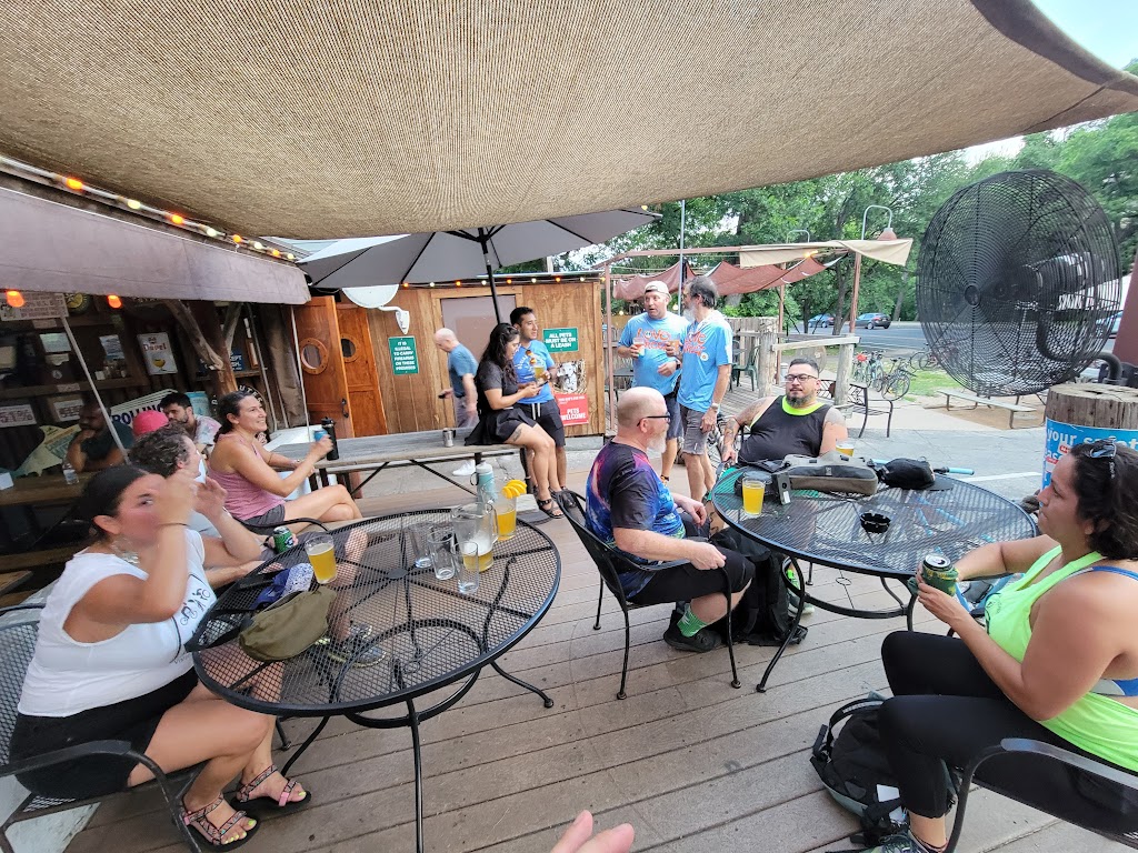 Crown & Anchor Pub | restaurant | 2911 San Jacinto Blvd, Austin, TX 78705, USA | 5123229168 OR +1 512-322-9168