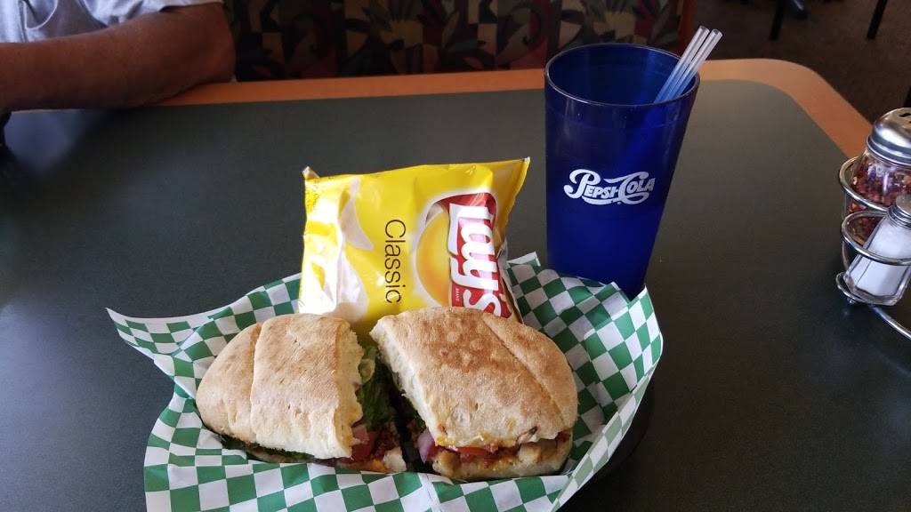 Round Table Pizza | meal delivery | 23254 Lyons Ave, Newhall, CA 91321, USA | 6612221199 OR +1 661-222-1199