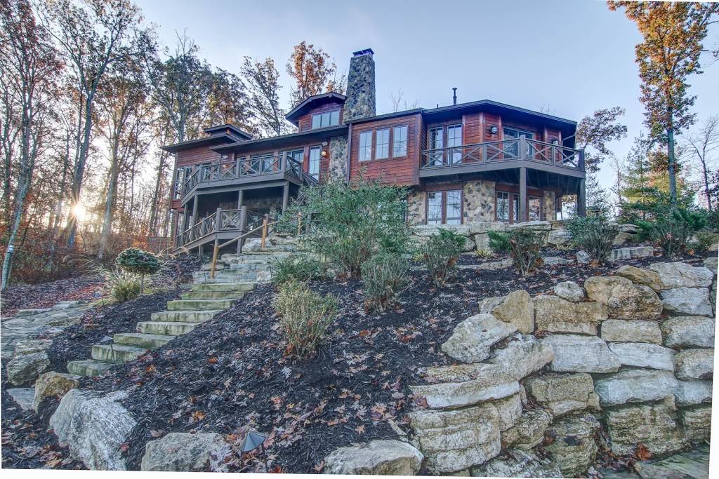 Innsbrook Resort | restaurant | 596 Aspen Way Dr, Innsbrook, MO 63390, USA | 6369283366 OR +1 636-928-3366